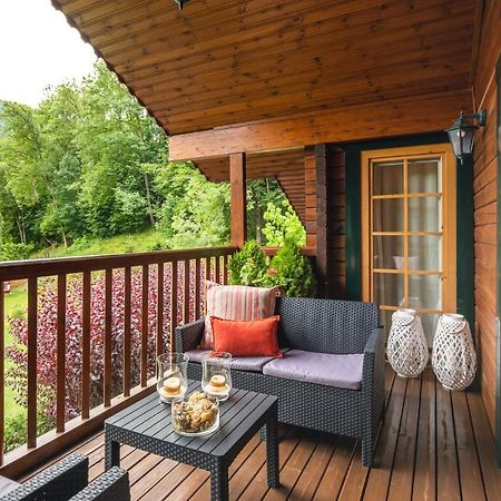 Espectacular Apartamento De Madera Frente Al Rio Ter - Camprodon Bagian luar foto