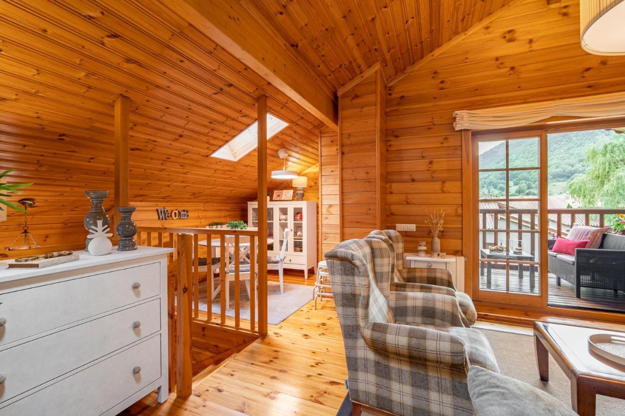 Espectacular Apartamento De Madera Frente Al Rio Ter - Camprodon Bagian luar foto
