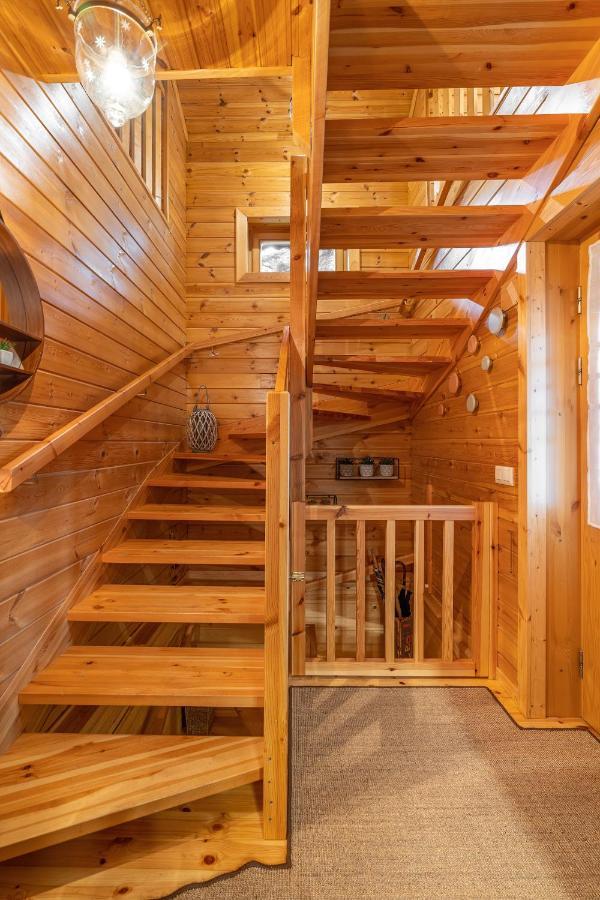 Espectacular Apartamento De Madera Frente Al Rio Ter - Camprodon Bagian luar foto
